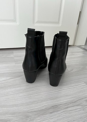 Stradivarius Topuklu bot
