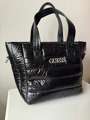 Guess Guess kol çantası