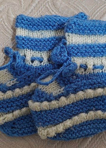 Erkek Bebek Örgü Patik Seti - Görsel 3