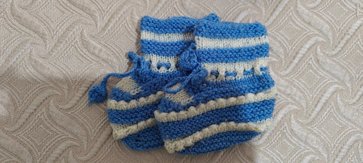 Erkek Bebek Örgü Patik Seti - Görsel 3