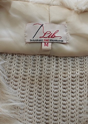 Kadın Bej Kürklü Yelek - Görsel 4