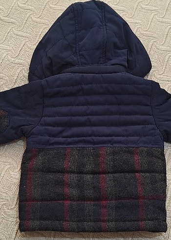 Erkek Çocuk Kapüşonlu Lacivert Mont - Görsel 4