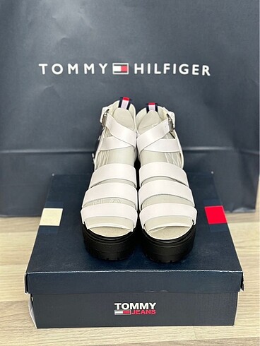 39 Beden beyaz Renk Tommy Hilfiger Topuklu Sandalet