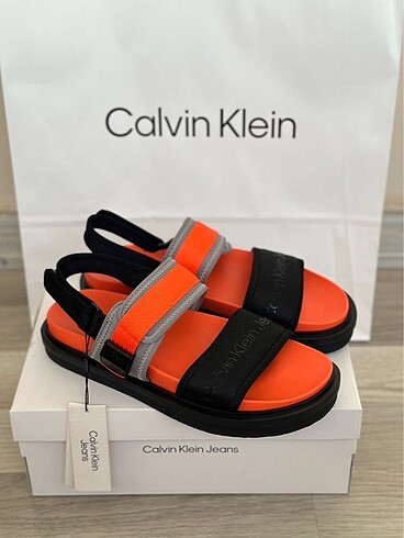 Calvin Klein Sandalet
