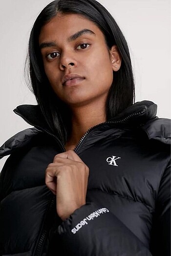 m Beden Calvin Klein Mont