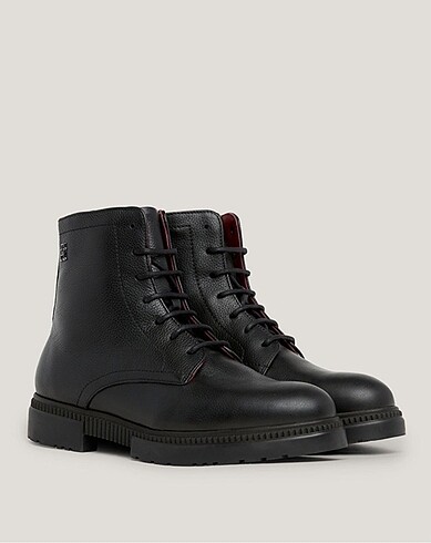 Tommy Hilfiger Bot
