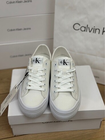 40 Beden beyaz Renk Calvin Klein Spor Ayakkabı