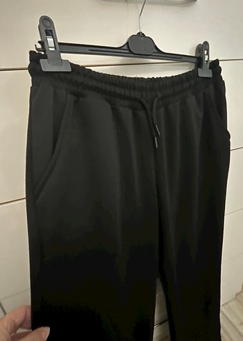 Siyah Rahat Kesim Kadın eşofman tarzı Pantolon - Görsel 2
