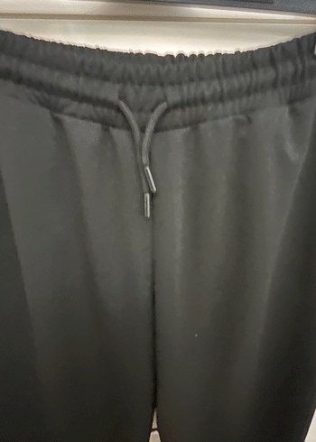 Siyah Rahat Kesim Kadın eşofman tarzı Pantolon - Görsel 3