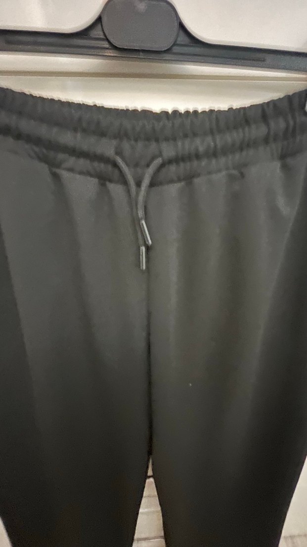 Siyah Rahat Kesim Kadın eşofman tarzı Pantolon - Görsel 3