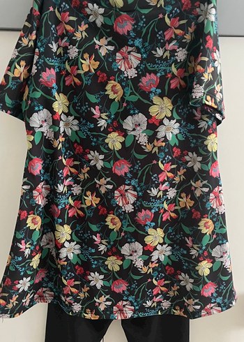 Çiçek Desenli üç parça haşema mayo - Görsel 5