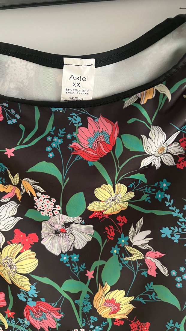 Çiçek Desenli üç parça haşema mayo - Görsel 4