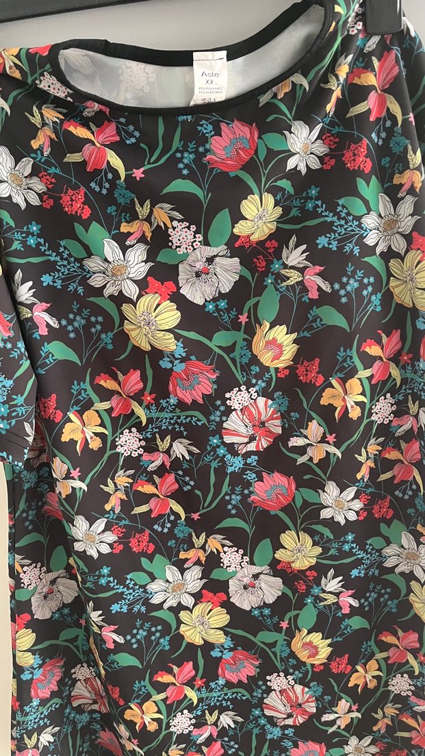 Çiçek Desenli üç parça haşema mayo - Görsel 2