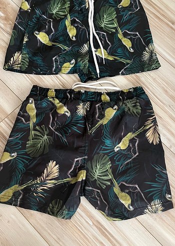 Yeşil Desenli Kemerli Erkek Mini Şort - Görsel 3