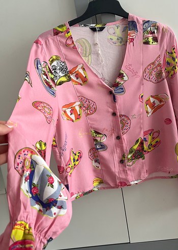 Zara Pembe Baskılı V Yakalı Uzun Kollu Gömlek