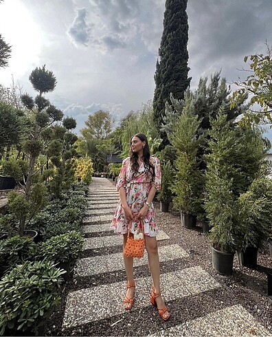 Zara Çiçekli elbise (SATILDI)