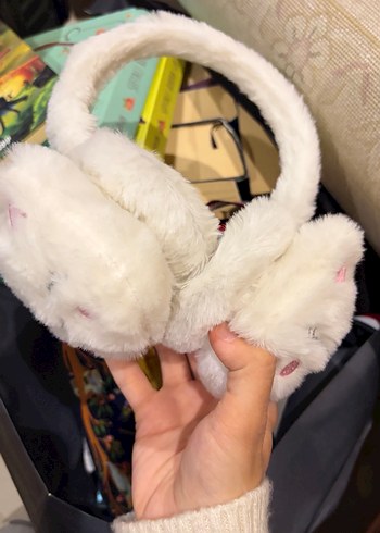 Beyaz Peluş Kedi Şekilli Kedi Aksesuarı - Görsel 3