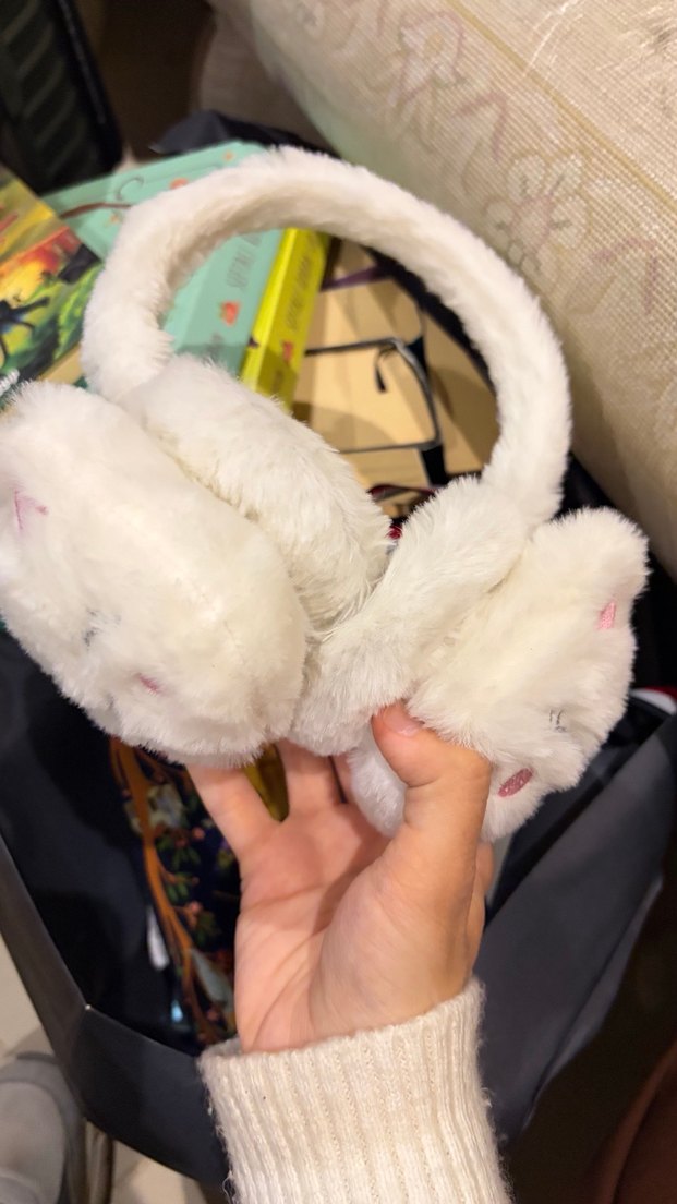 Beyaz Peluş Kedi Şekilli Kedi Aksesuarı - Görsel 3