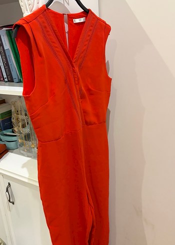 Kırmızı V Yaka Kolsuz Midi Tulum - Görsel 2