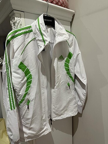 Adidas üst eşofman 12,13 yaş