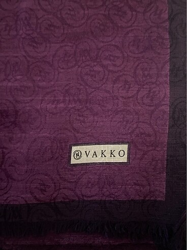 Vakko Vakko mor şal