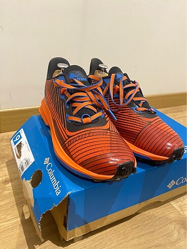 Columbia erkek spor ayakkabı 41.5 numara