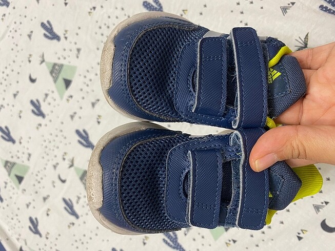 23 Beden Adidas tensaur