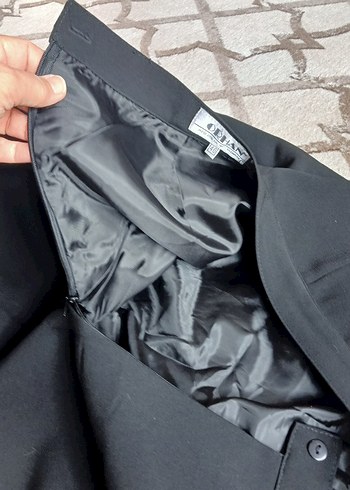 Siyah Saks Abiye Takım Elbise Kolsuz Bluz Etek ve Şifon Gömlek - Görsel 3