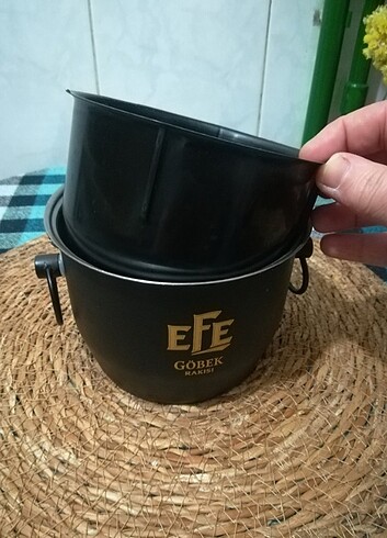 Efe Rakı Buz Kovası