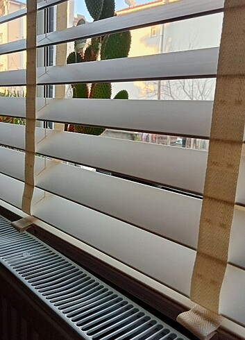 Oba Kaliteli Ahşap Görünümlü Krem Truwood Jaluzi Perde - Görsel 4