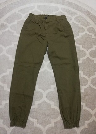 Bershka Pantolon 
