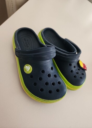 24 Beden Crocs terlik
