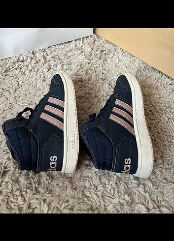 31 Beden Adidas orijinal ayakkabı 