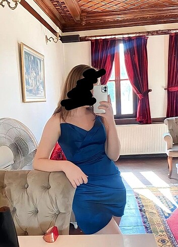Kısa abiye elbise