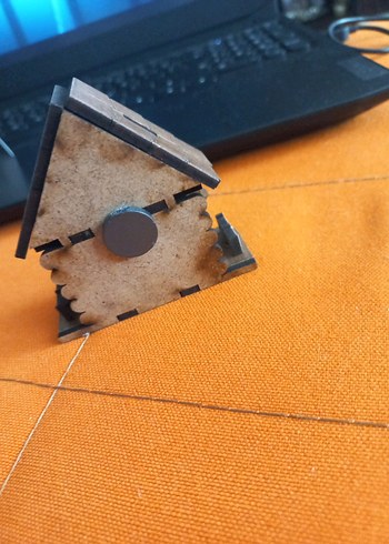 MAGNET
Kahverengi Ahşap Ayder Ev Figürü - Görsel 4