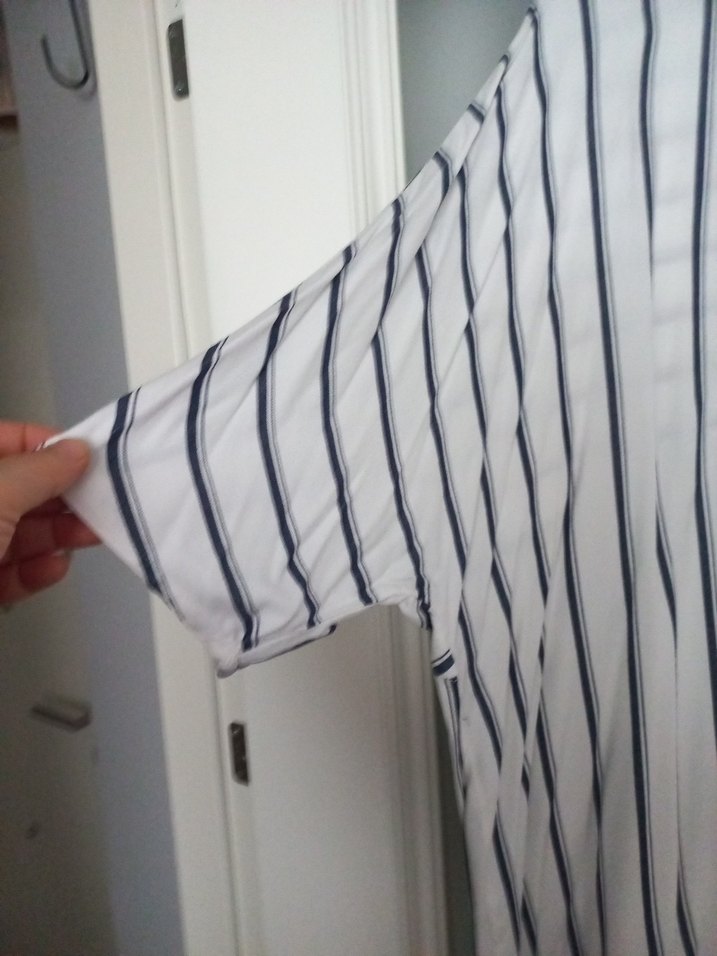 MANGO
Zebra Desenli Pliseli Kadın Midi Gömlek - Görsel 2