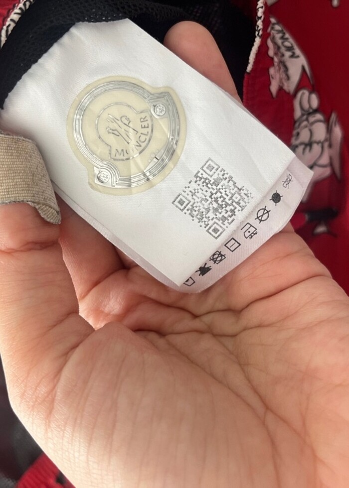 Moncler deniz şortu - Görsel 4