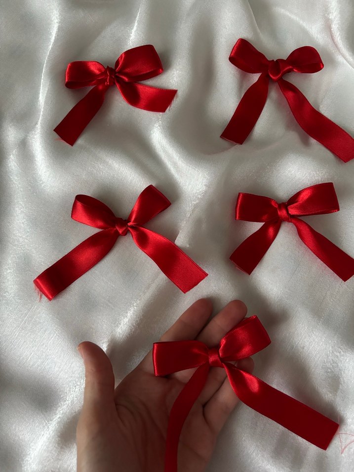 Kırmızı İpek Görünümlü Çocuk Kurdele - Görsel 4