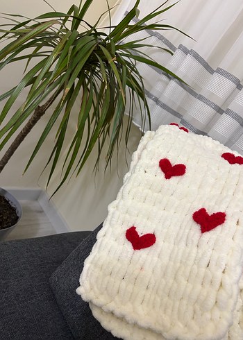 Kırmızı Kalp Desenli Kadın Örgü Şal - Görsel 3