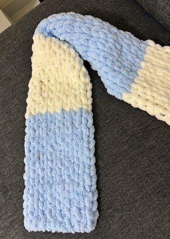 Bohem Mavi Beyaz Örgü Kadın Atkısı - Görsel 3