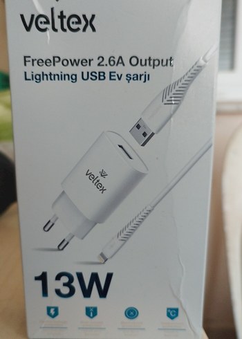 Veltex 13W Lightning USB Ev Şarjı Beyaz - Görsel 2
