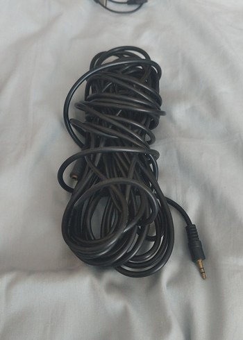 Uzun Siyah 3.5mm Ses Kablosu uzatma