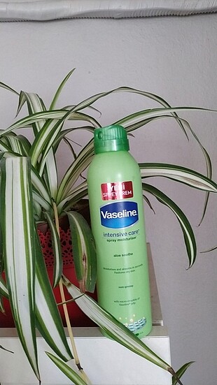 Vaseline nemlendirici sprey krem
