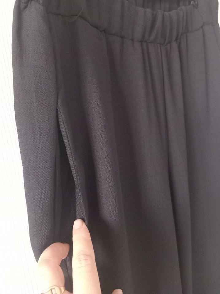 Kadın Siyah Piliseli Uzun Kumaş Pantolon - Görsel 3