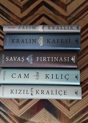Kızıl kraliçe seti