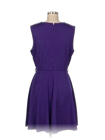 40 Beden Vintage Love Kısa Elbise %70 İndirimli.