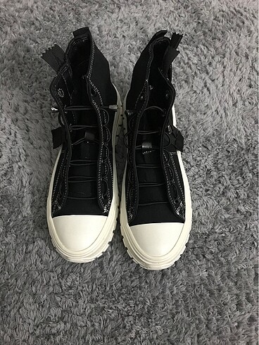 37 Beden Siyah sneaker