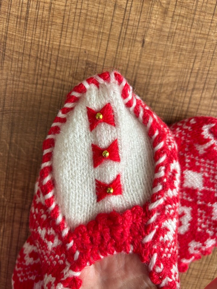 Nakışlı Örgü Patik - Görsel 2