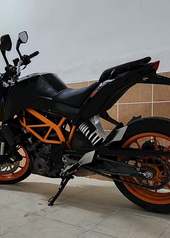 KTM Duke 390 -30bin km- 2016 model- kazasız - Görsel 2