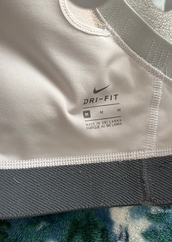 Nike Gri-Beyaz Spor Sütyeni - Görsel 3